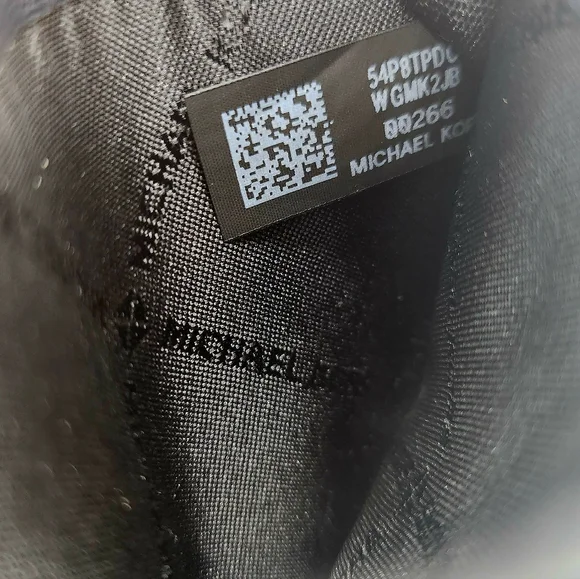 Michael Kors Cooper Pebbled Leather Tall Card Case Navy Blue & Black NWT - Picture 6 of 6